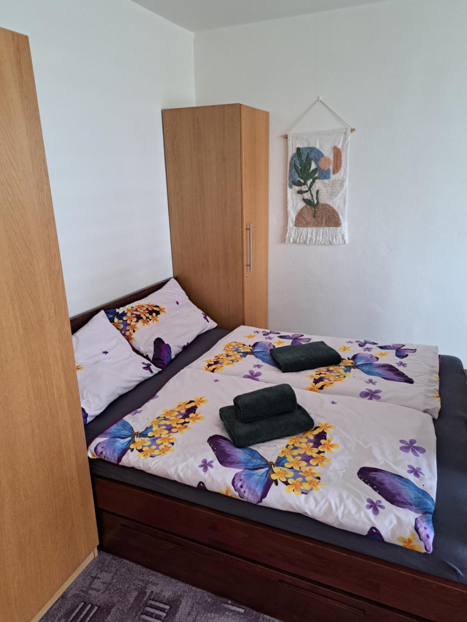 Apartman V Podhuri Krusnych Hor Sokolov Extérieur photo